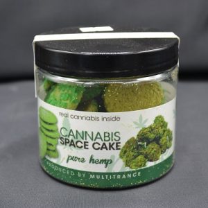 Cannabis space cake in een potje